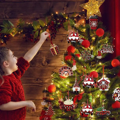 Enfeites de Natal Retrô em Madeira – Kit com 24 Peças