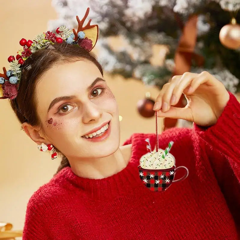 Enfeites de Natal Retrô em Madeira – Kit com 24 Peças